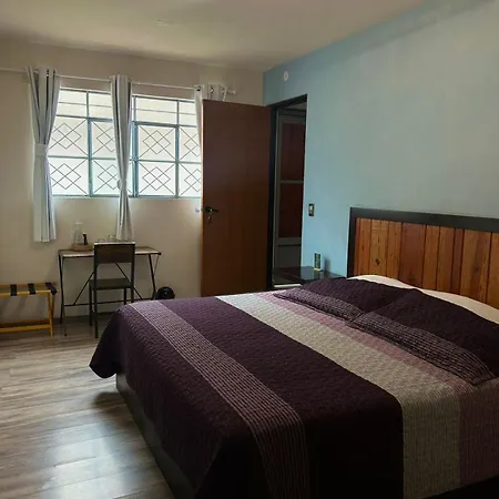 El Salto De Camela Hostal Uruapan  Exterior photo